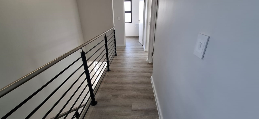 To Let 3 Bedroom Property for Rent in Jakarandas Western Cape